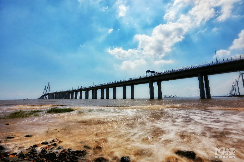 海盐杭州湾跨海大桥雄姿