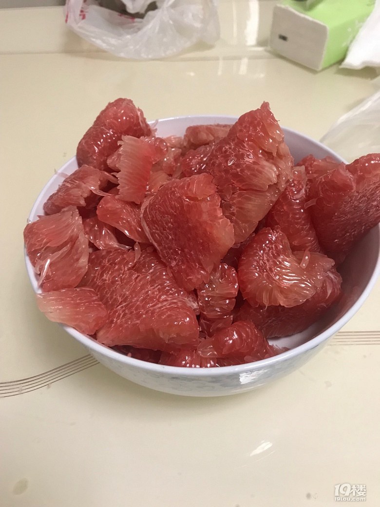 抖音柚子啵啵,肉肉来霸屏