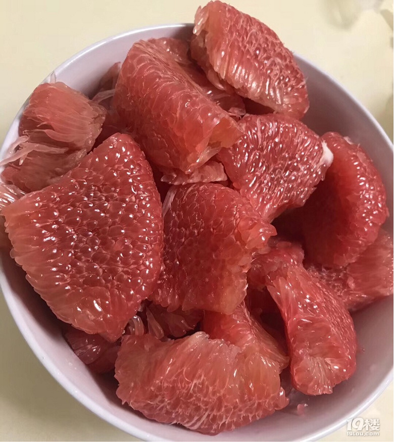 抖音柚子啵啵肉肉来霸屏