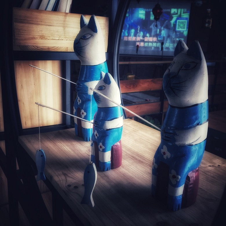 �Ϻ�����︽������è����