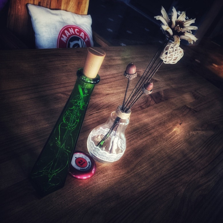 �Ϻ�����︽������è����