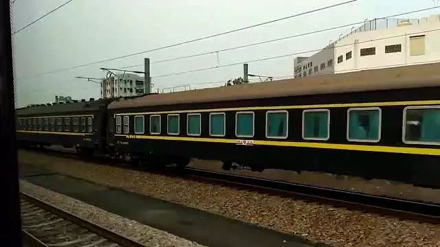 嘉兴19楼 讲空头 早知道 帖子(老式普速列车,也就是老百姓俗称的绿皮