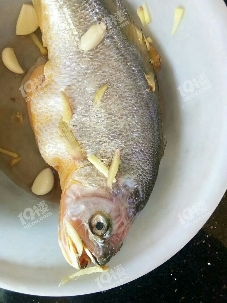 涨知识为啥要剥出黄鱼头