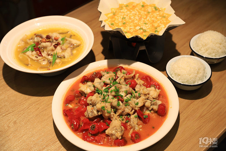 108元抢再回首网红泡椒牛蛙套餐原价192元双人餐限时折扣价