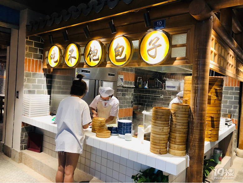 梅湾街南门头品尝老嘉兴味道
