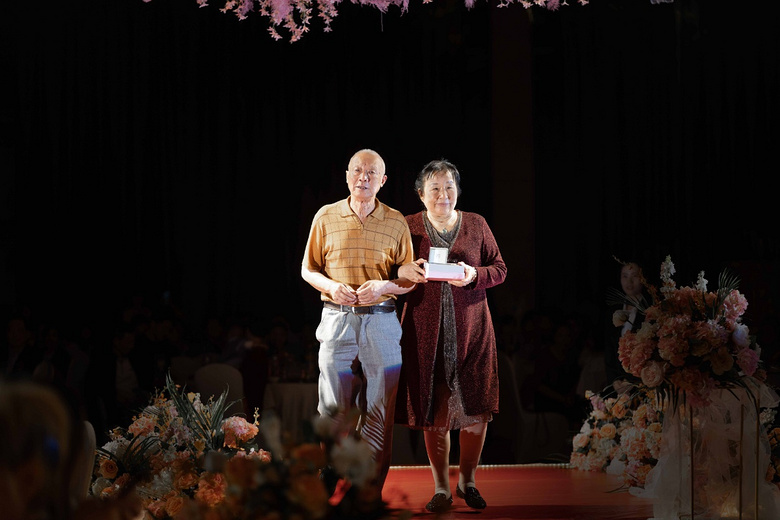 ����������δ������ һ����ɫ�Ĺ���