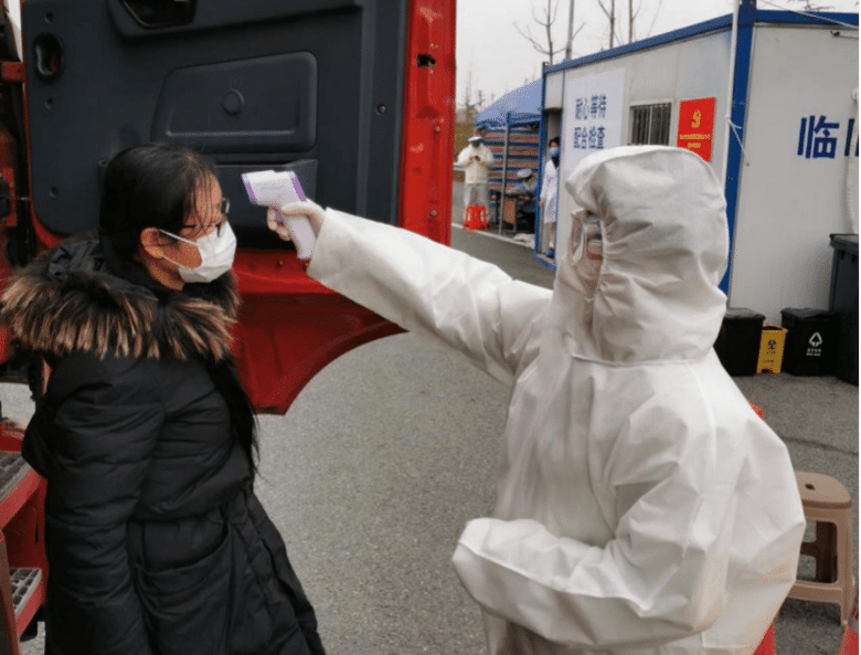 �ʴ����м����з��г����������鵳��Ա�ȷ�ͻ����