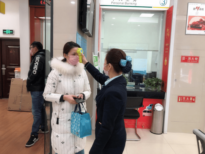 �������������ս  �ʴ����м����з������ж�