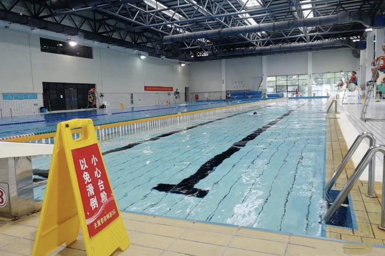 清凉一夏嘉兴市游泳馆信息大合集快看看有没有你家附近的