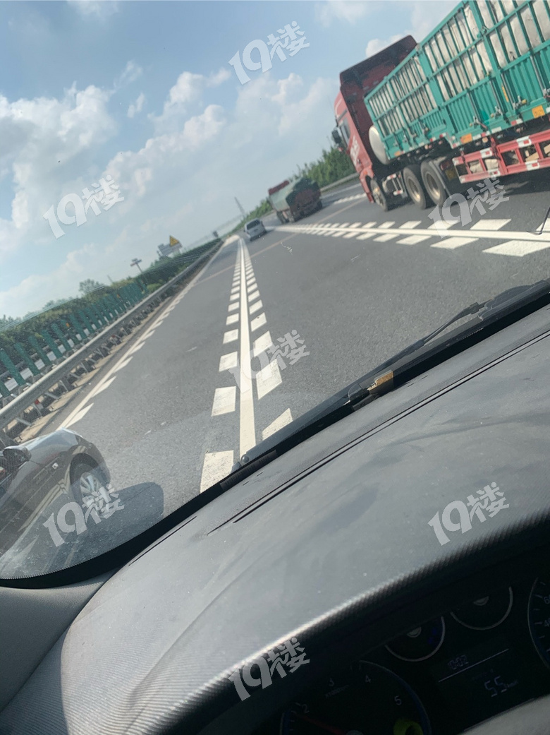 g1522过百步硖石出口不到高速路段快车