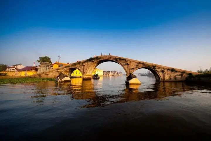 秀水新区首班水上巴士来了!赶紧免费预约约起来!-讲空头-嘉兴19楼