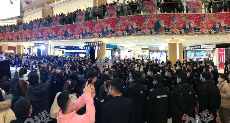 又有明星来嘉兴了陈数的见面会就在嘉兴八佰伴