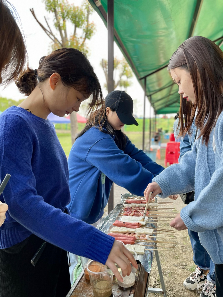 打卡永红村烧烤乐园