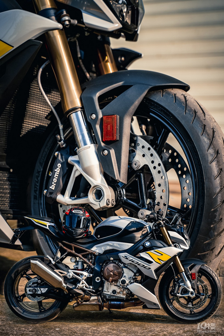 【赛宝宝马机车杯故事大赛】玩车日记之和川崎z900的爱恨情仇_图1