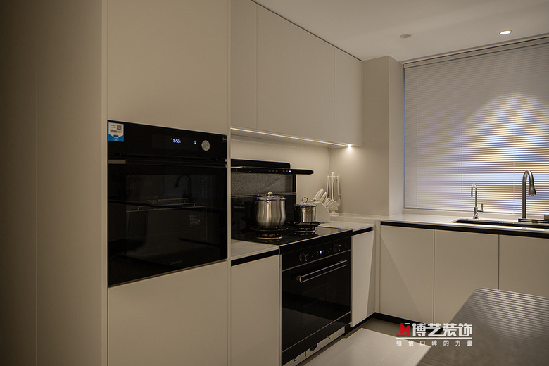 ļZ԰169m?|壬üҳУ