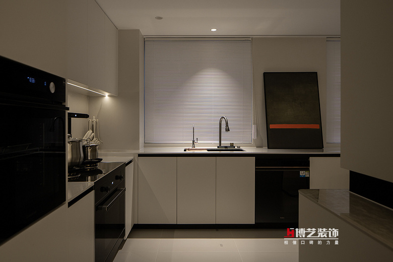 ļZ԰169m?|壬üҳУ