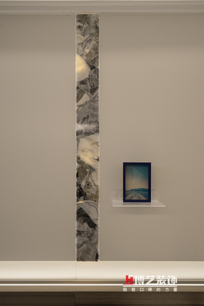 ļZ԰169m?|壬üҳУ