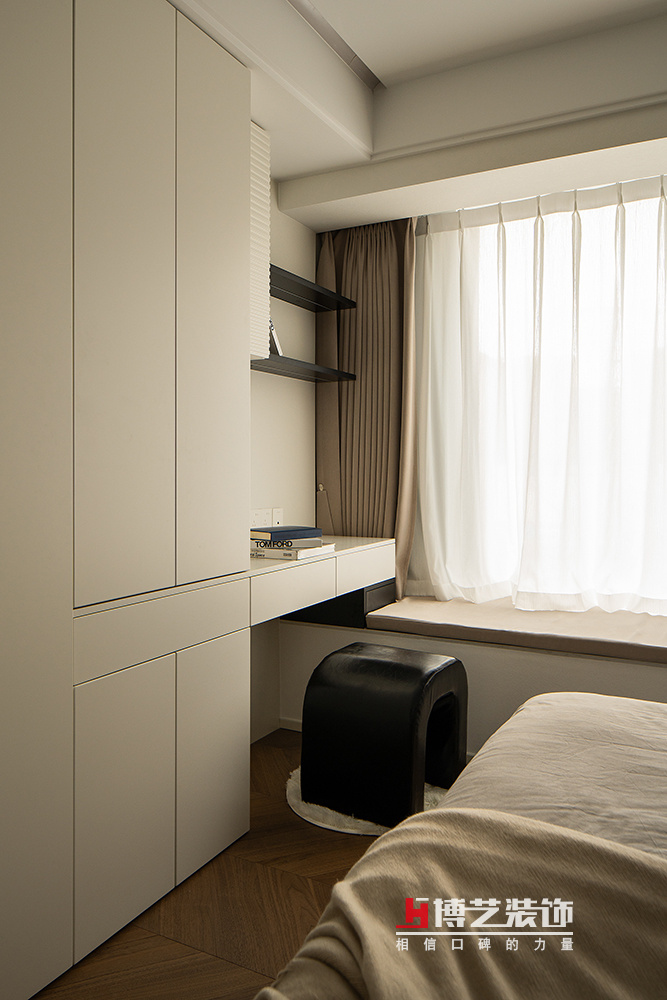 ļZ԰169m?|壬üҳУ