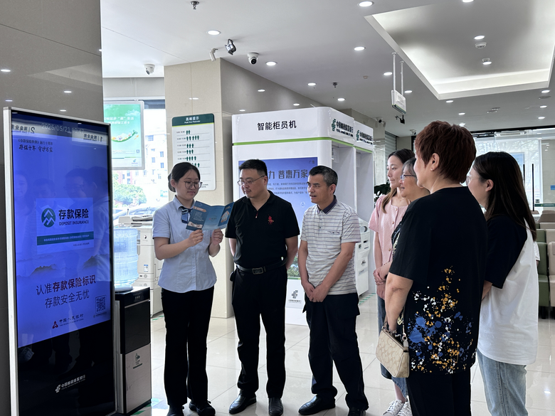 �汣ʮ�꣬�ػ���ң������������ж���