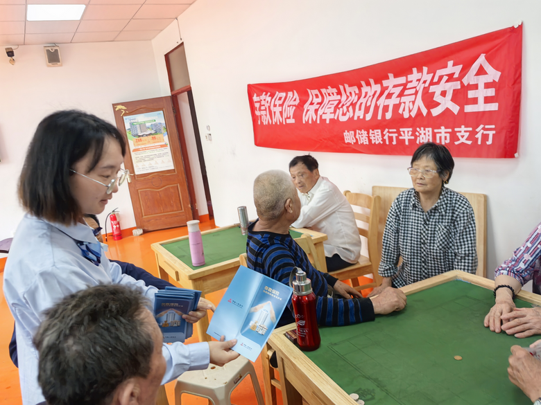 �汣ʮ�꣬�ػ���ң������������ж���