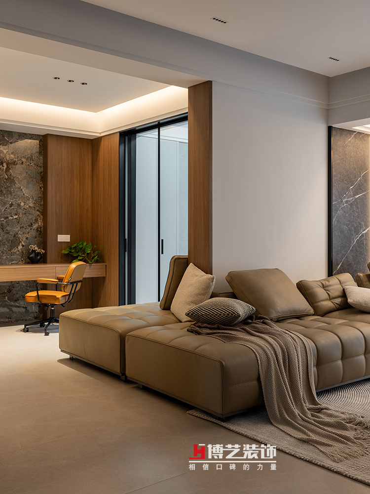 ��ï��156m?|����ǶԼ�������Ļ��죡