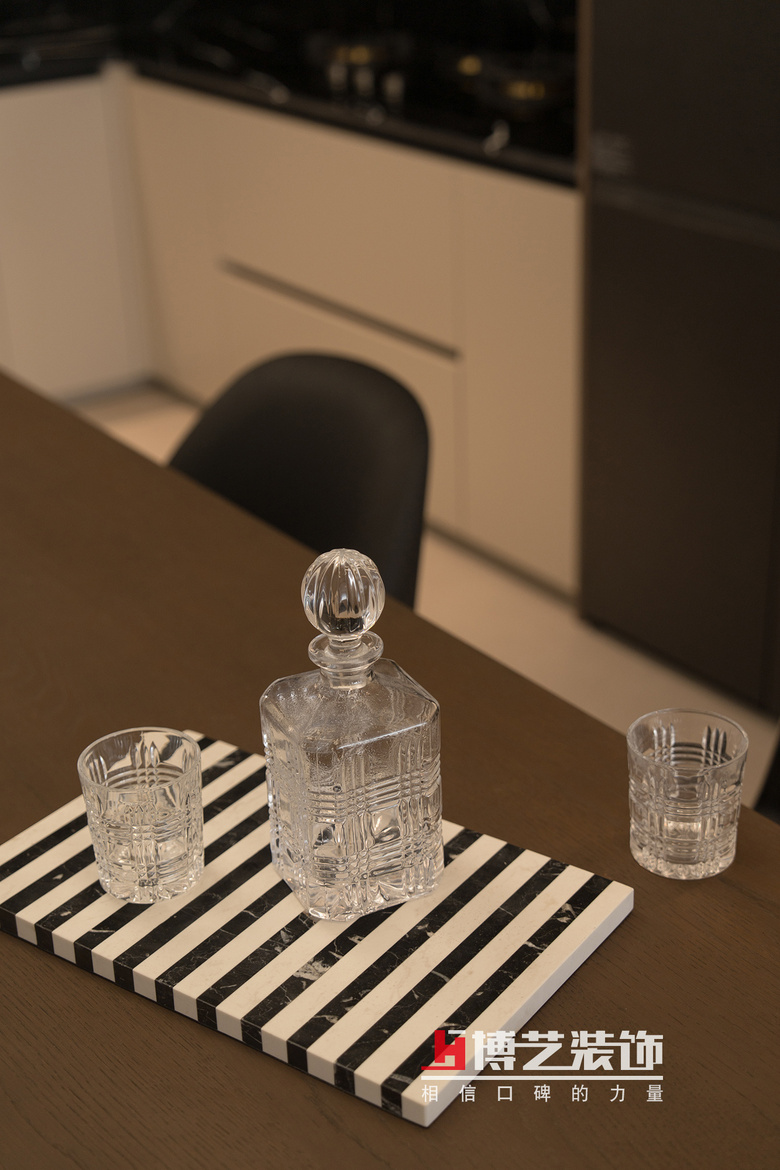 ���Ż�԰|116m?С���ͺ��������ƽ��ĸ��