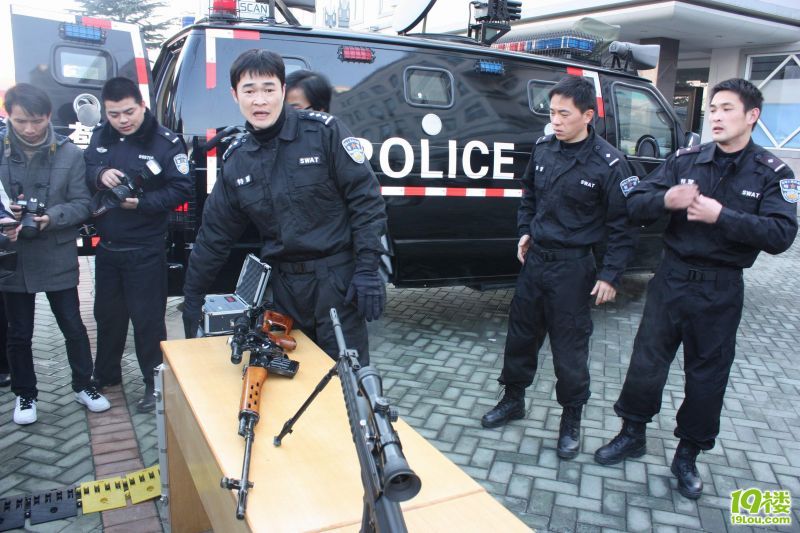 �̳��������Ӫ 014.jpg