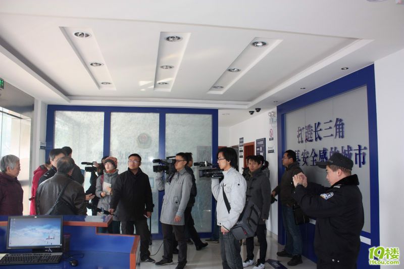 �̳��������Ӫ 041.jpg