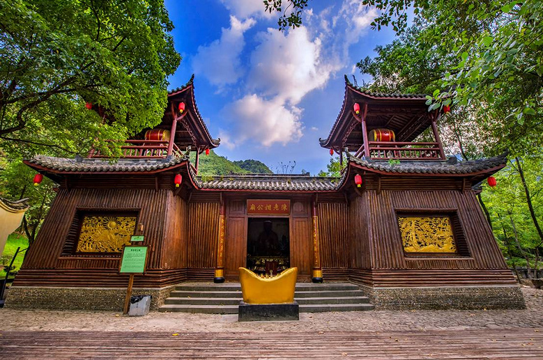 神奇!金华这处秘境能在瀑布中自如行走!刚刚被评上4a级景区