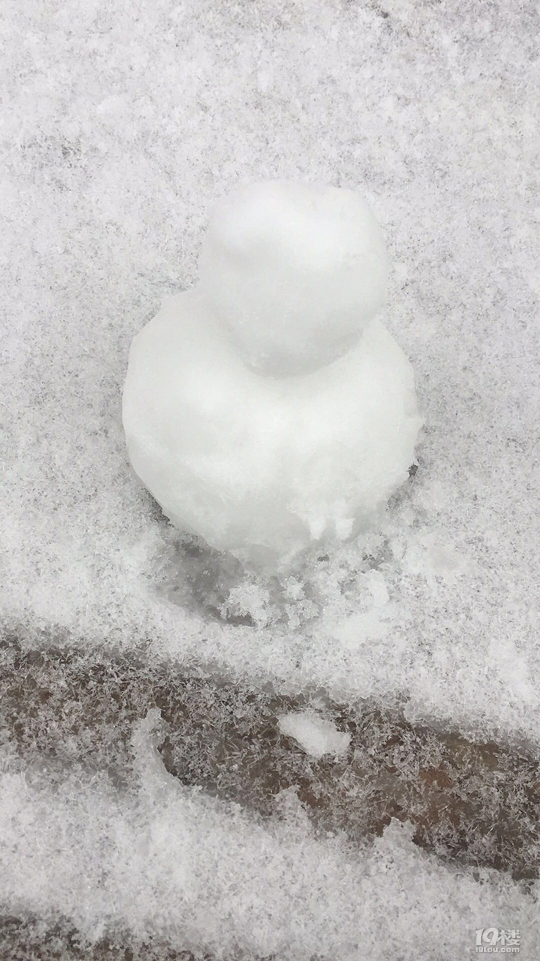 【四月朝东】冬天的火锅和雪人。