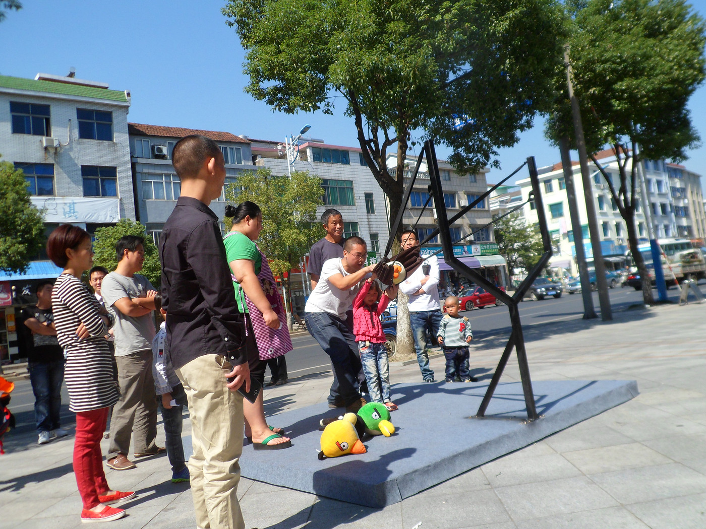 愤怒的小鸟真人版上演