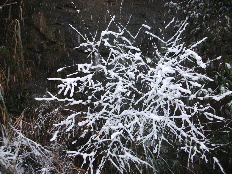 银装素裹玲珑山