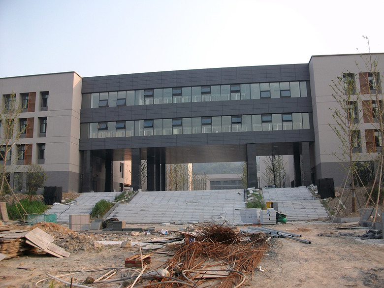 探访临安中学新校区