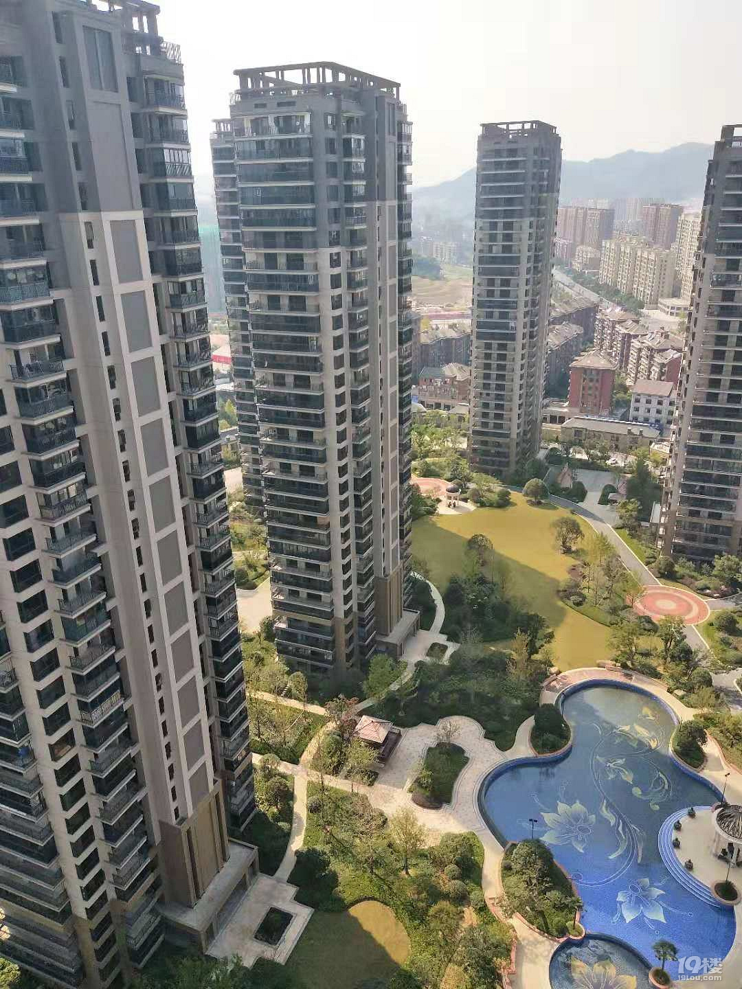 美丽湾急卖,带车位