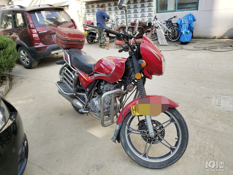 隆鑫150二轮摩托车转让