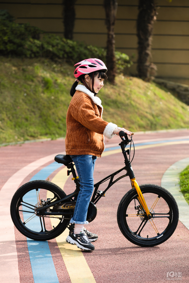 18寸优贝乐享领航员儿童自行车