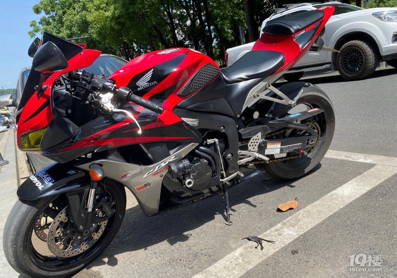 出售本田cbr600