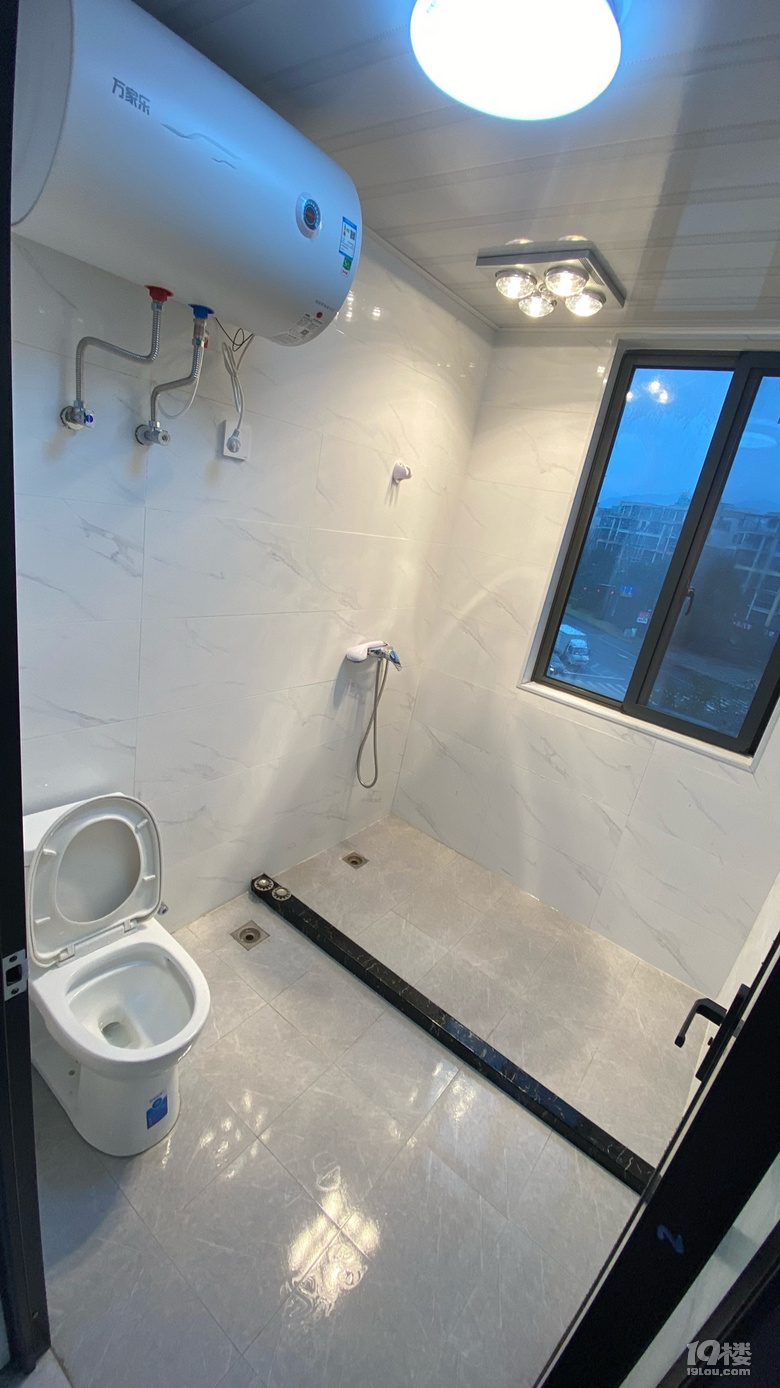 锦南公寓一幢401出租两室一厅一厨一卫拎包入住