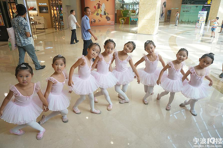 宁波幼儿舞蹈培训收费标准是多少