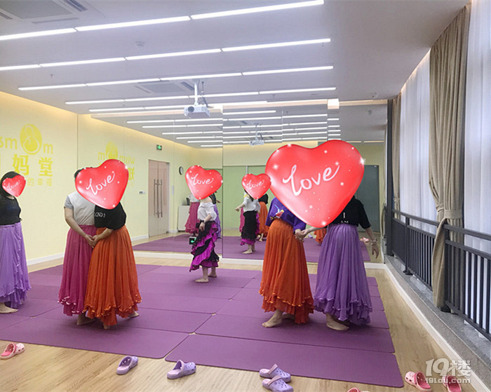 孕期练瑜伽到底好不好?必须听听宁波这几位宝