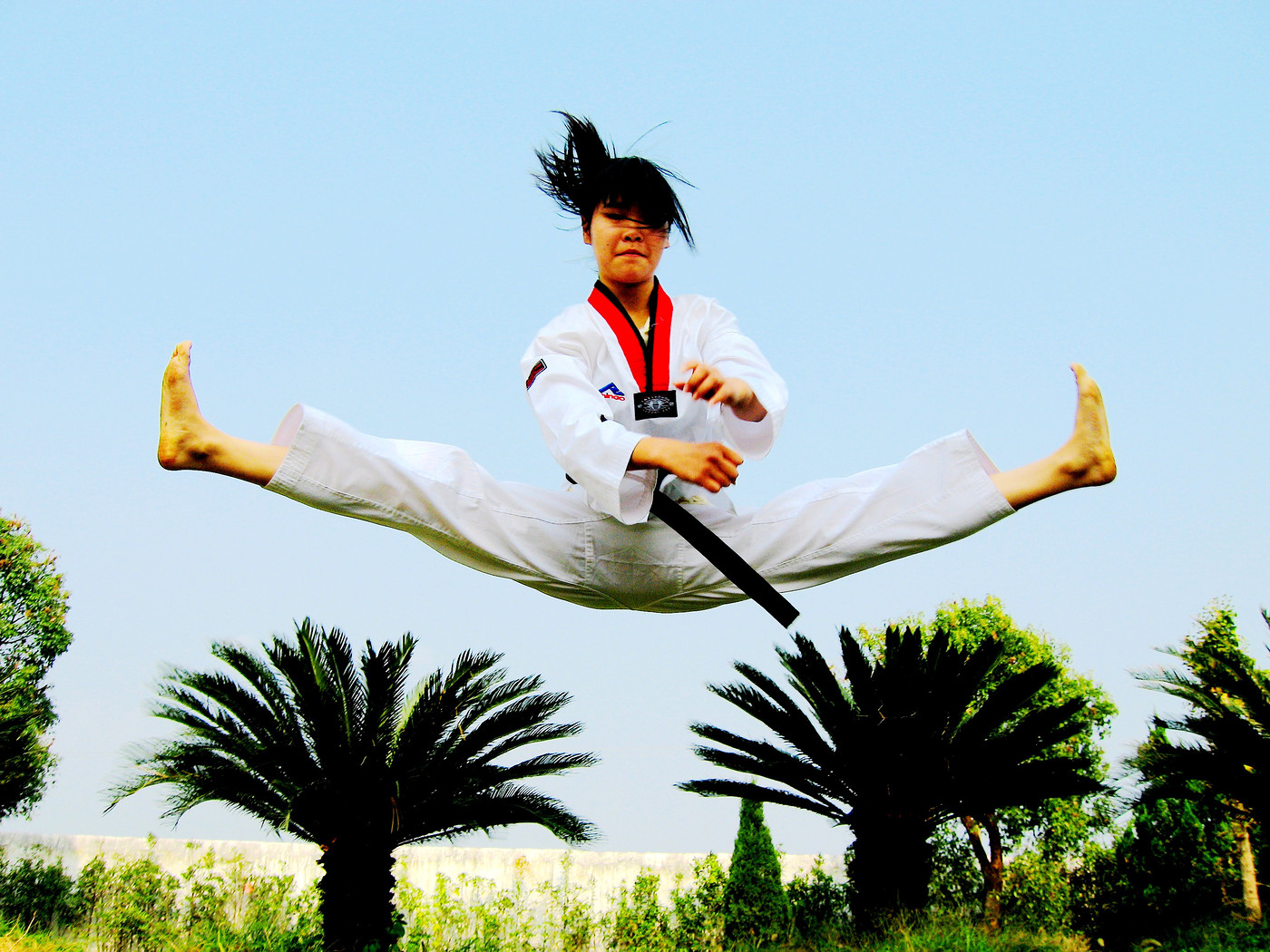 锻炼体魄,磨炼意志,在强身健体运动中"武"出精彩周末.