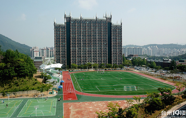 韩国留学:花国内三本的费用上韩国一流大学