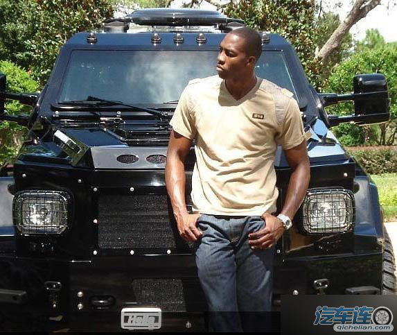 魔兽霍华德超级防弹装甲车骑士掠夺者xv