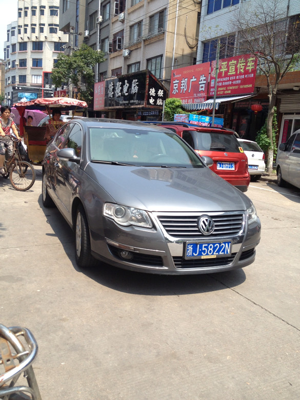 杜桥式违章停车!曝!有图有真像!