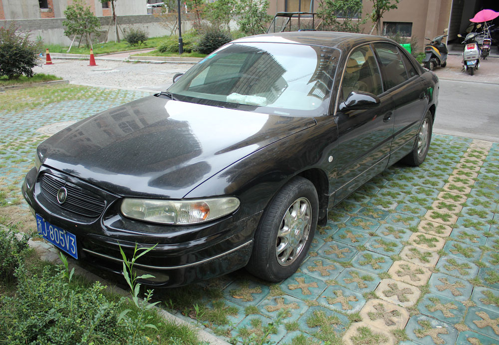 转让01年老别克gs 老君威