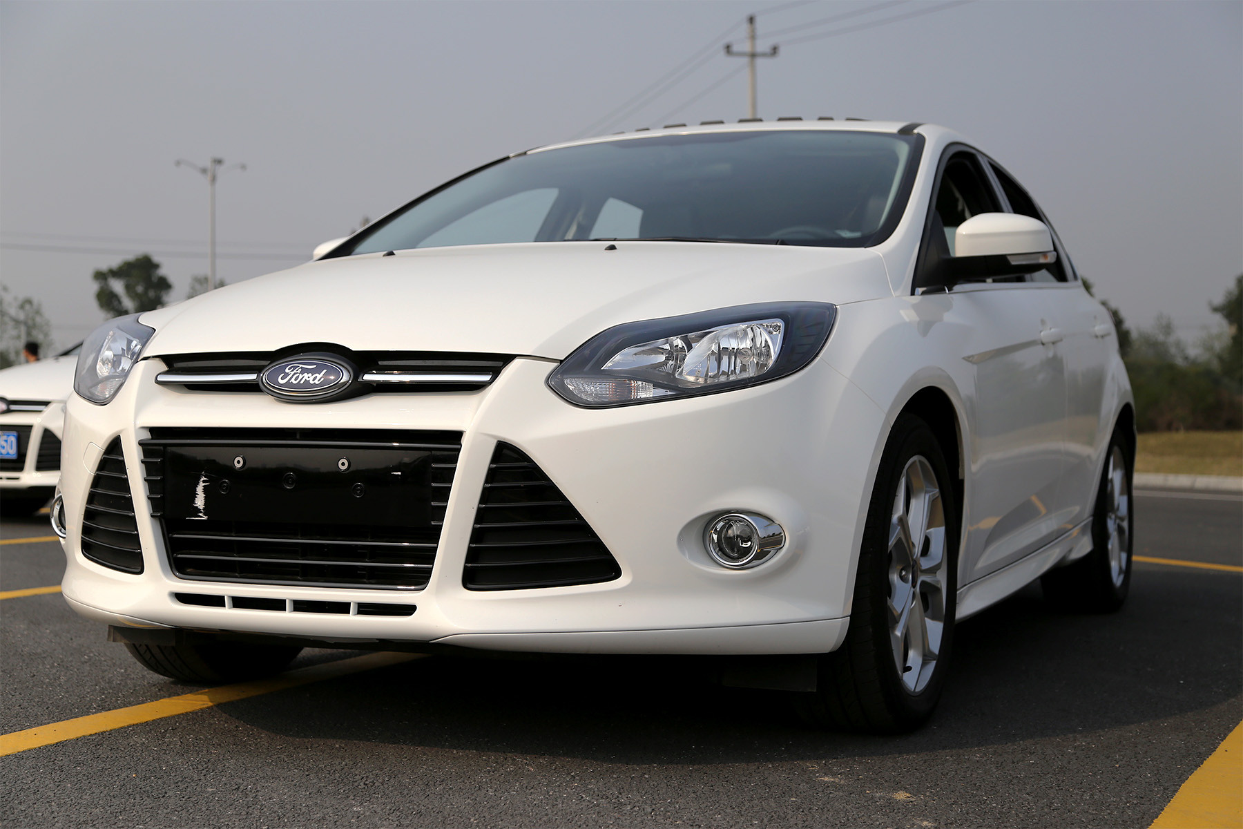 【提车日记】---新福克斯2.0at豪华运动型