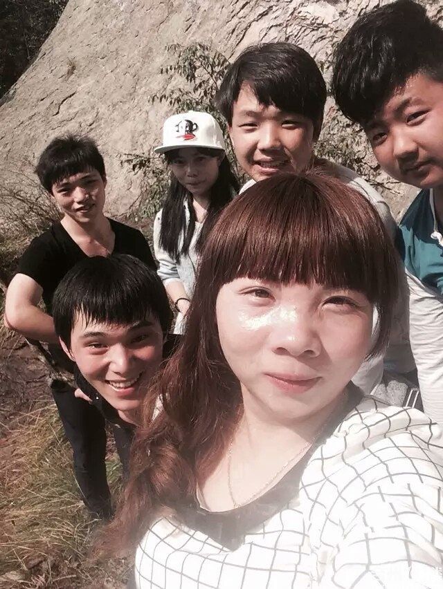 台州曾艳艳是个骗子现在温岭一酒店工作大家以后不要轻信