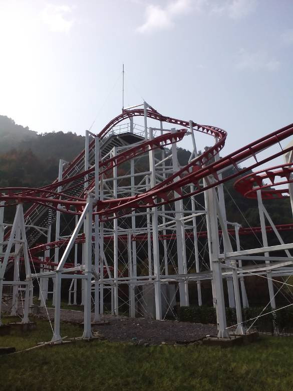 黄岩九峰公园过山车缘何沉寂?