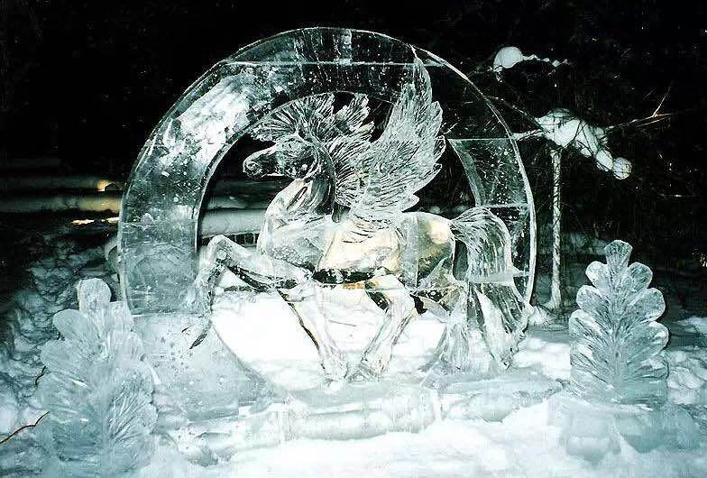 市体育中心春节有冰雕展 市民可尽情体验冰雪艺术魅力
