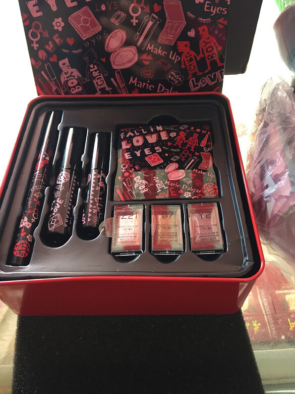 最近迷上玛丽黛佳不同礼盒装